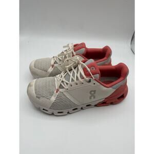 On Cloud Running women's Cloudflyer running shoes coral size 10